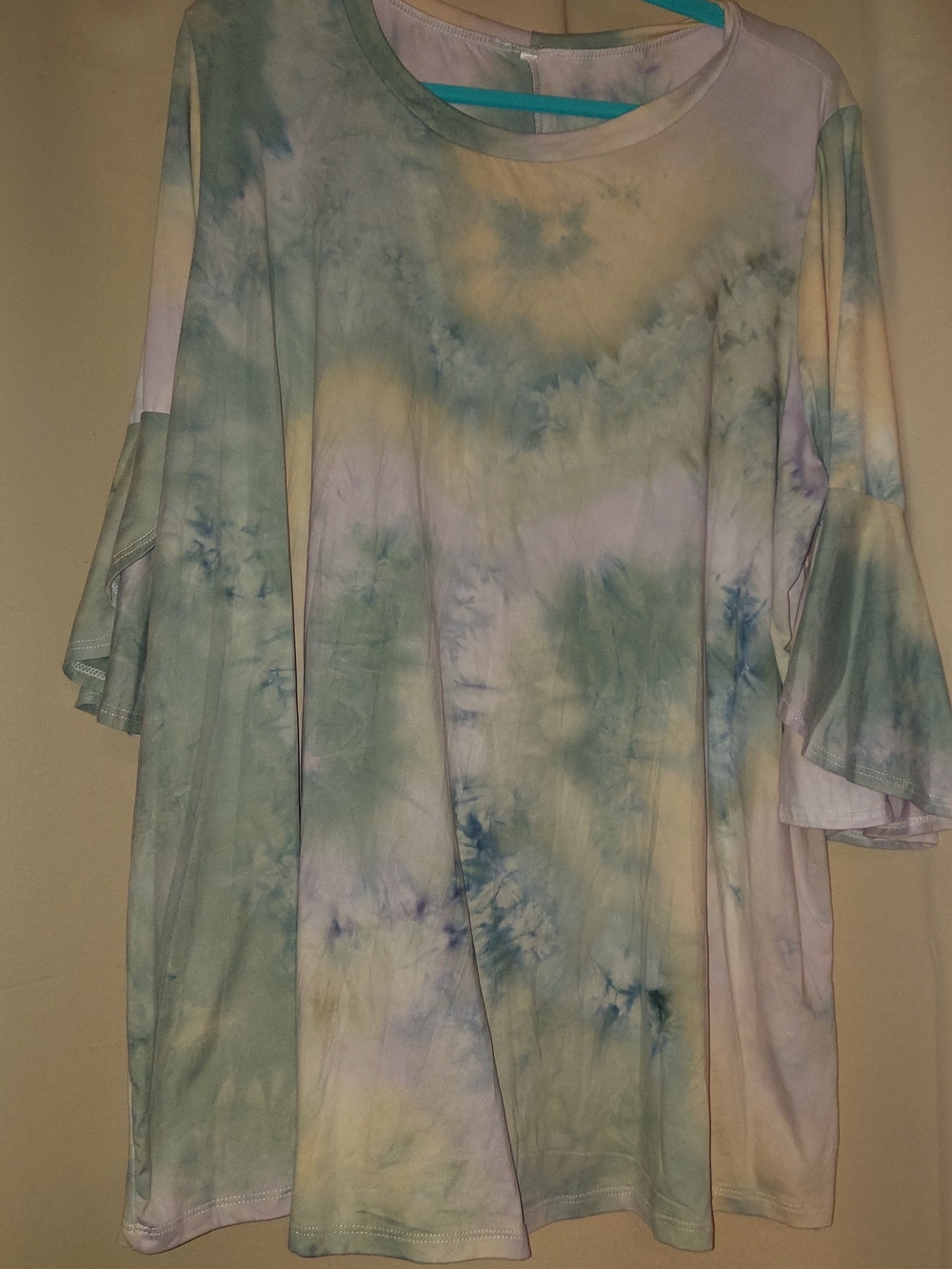 Women's Pastel Tie-Dye Ruffle Sleeve Tunic Top - Pastel Green & Purple